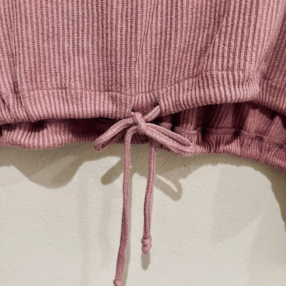 Express Top Size Large - Picture 3 of 6